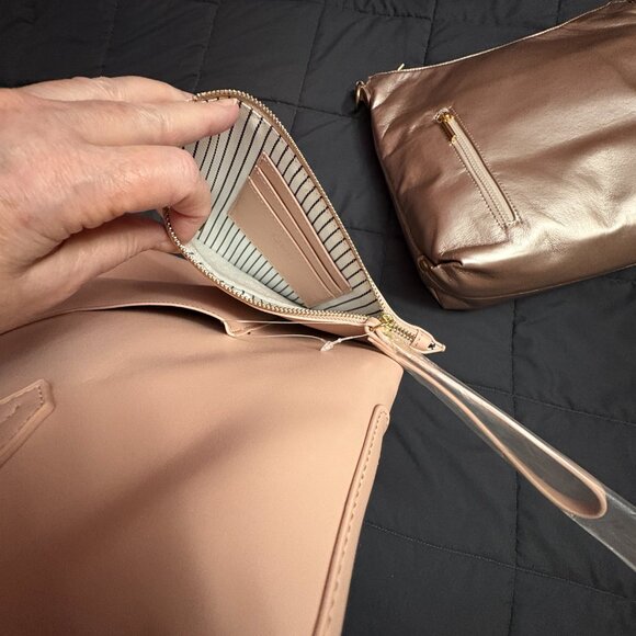 Charley Was Here 3-in-1 "Frankie" Tote w/ Hobo Bag & Wristlet - NWT/NIP - Picture 9 of 16